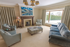 Wendy and Tim’s Lounge