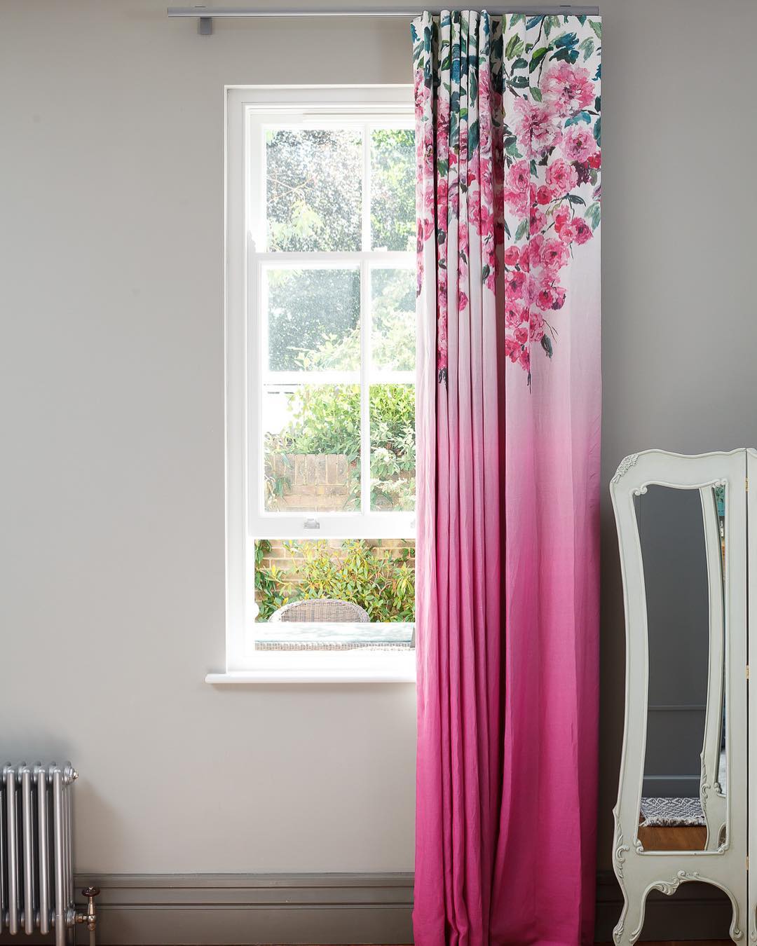 pink floral curtain